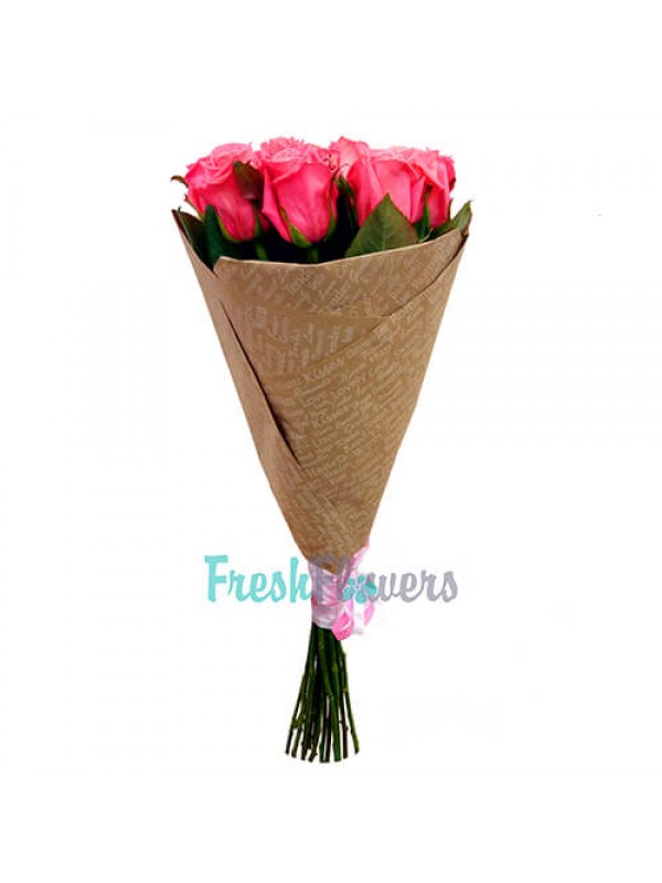 15 рожевих троянд